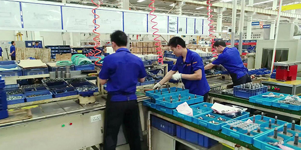 品質(zhì)穩(wěn)定，齒輪減速機(jī)廠家,減速機(jī)廠家,行星減速機(jī),精密行星減速機(jī),RV蝸桿減速機(jī)